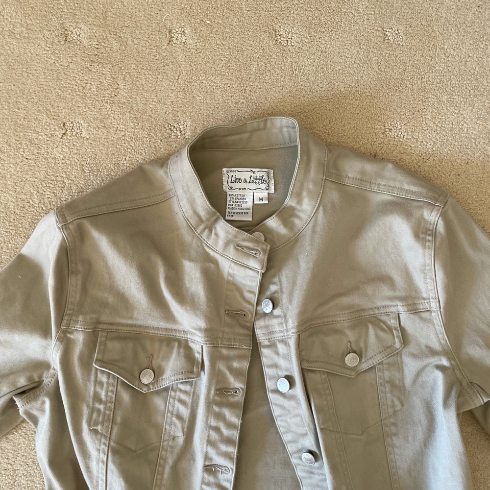 Chic Beige Jacket With Crew Neck - image 3